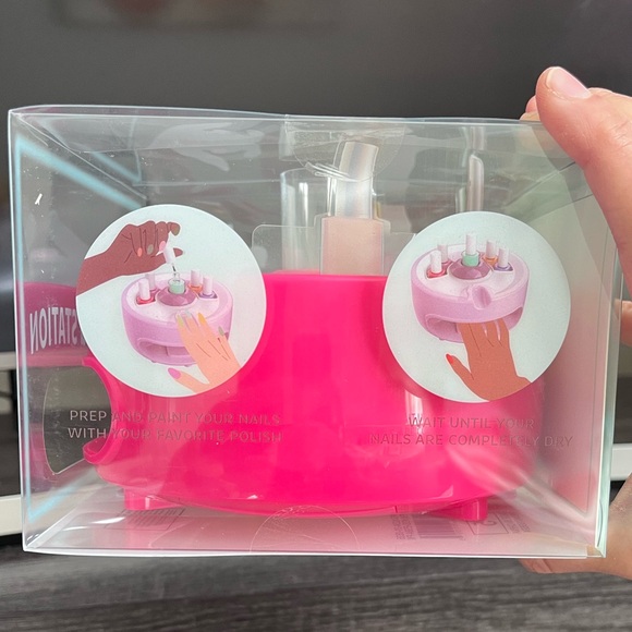 Target Bullseye's Playground Pink Nail Drying Station Bundle💅 - Picture 7 of 7